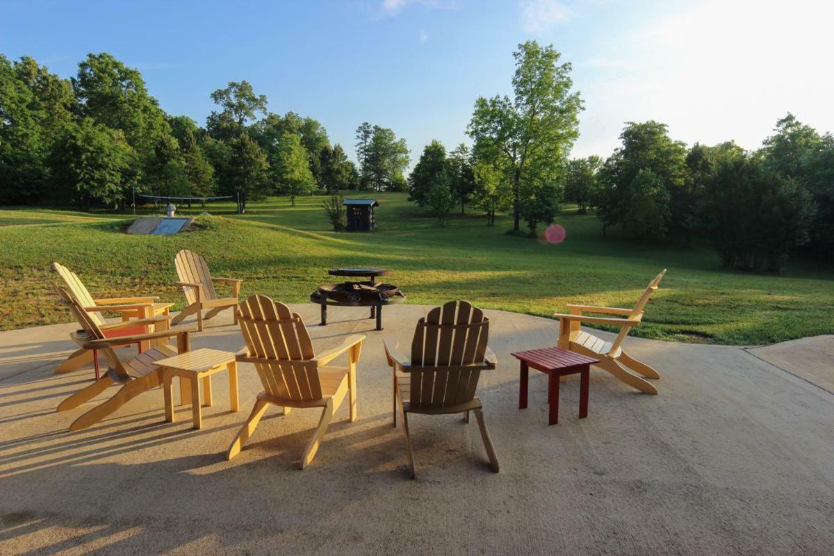 Thanksgiving Acres Cabin Smithville Exterior photo